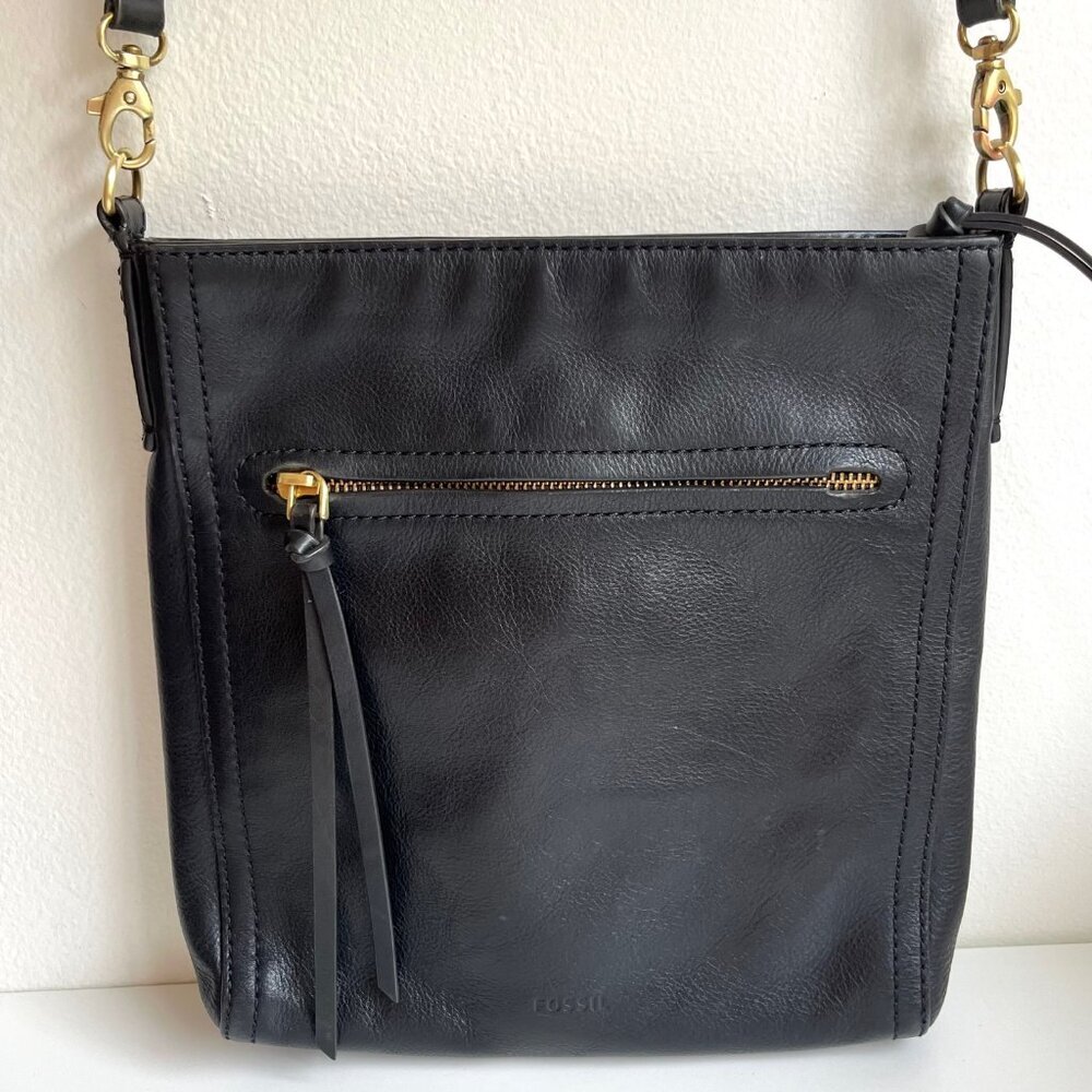 Restored Vintage Fossil Black Leather Crossbody Bag - Picture 1 of 10